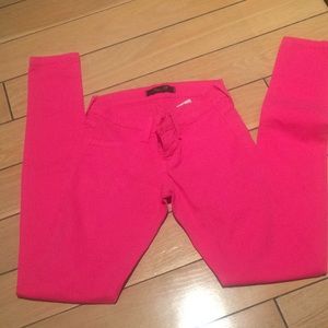 Kilque B Low Rise hot pink pants. Size 0